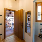 La Corte Del Glicine Pensionat Villa di Tirano