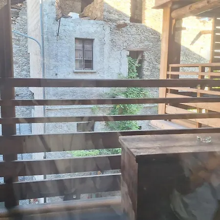 Pensionat La Corte Del Glicine Villa di Tirano